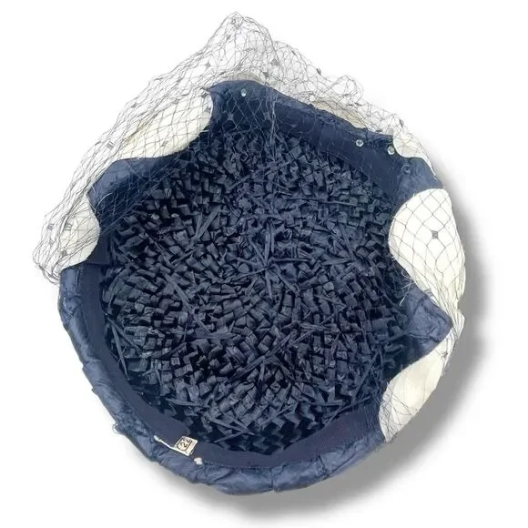 Vintage 1950s Pillbox Hat Navy Straw With White Rose Petals Mesh Veil Rhinestone - Picture 14 of 16